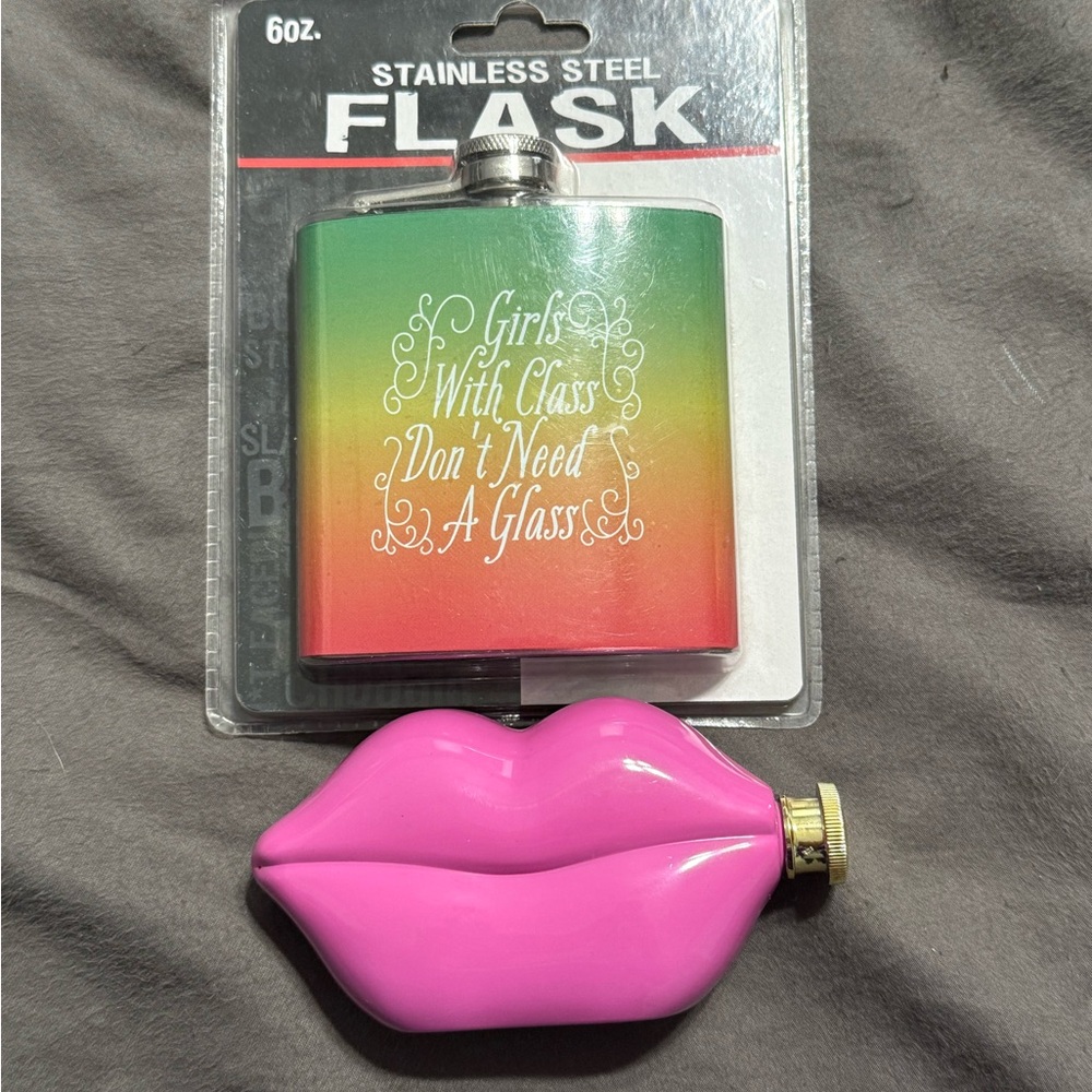 Colorful Stainless Steel Flask and Pink Lip Flask Set
